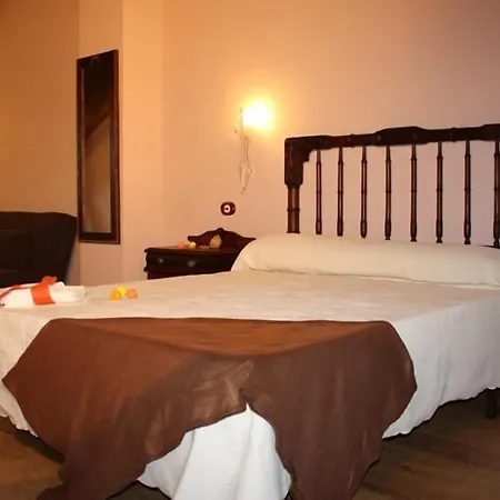 El Almendro De Maria