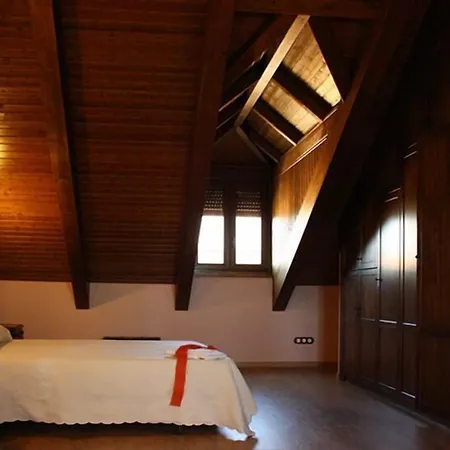 El Almendro De Maria Country house *