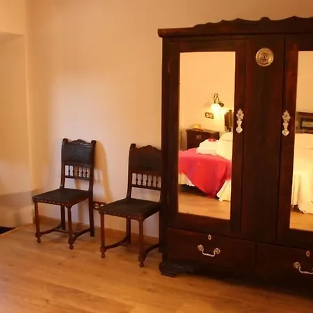 El Almendro De Maria Casa di campagna Ponferrada