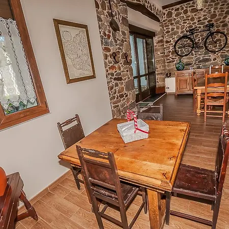 El Almendro De Maria * Ponferrada