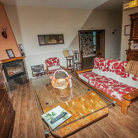 El Almendro De Maria Ponferrada