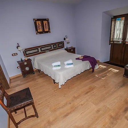 El Almendro De Maria * Ponferrada