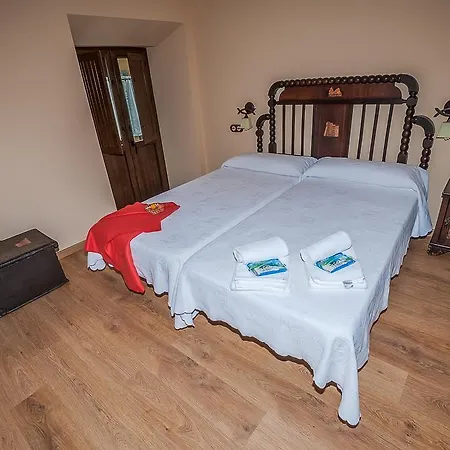 El Almendro De Maria Casa di campagna Ponferrada