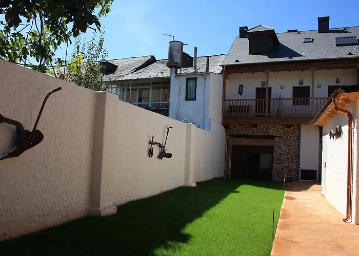 El Almendro De Maria * Ponferrada