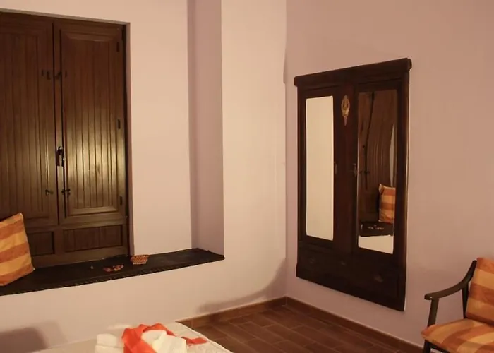 El Almendro De Maria Ponferrada