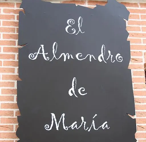 Landhuis El Almendro De Maria